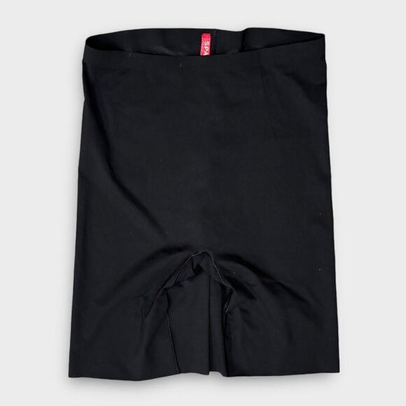 Spanx Thinstincts Compression Tummy Control Shapewear Shorts Size Small - Picture 1 of 5